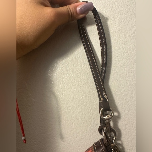 Dooney and Bourke plaid wristlet - Picture 3 of 8